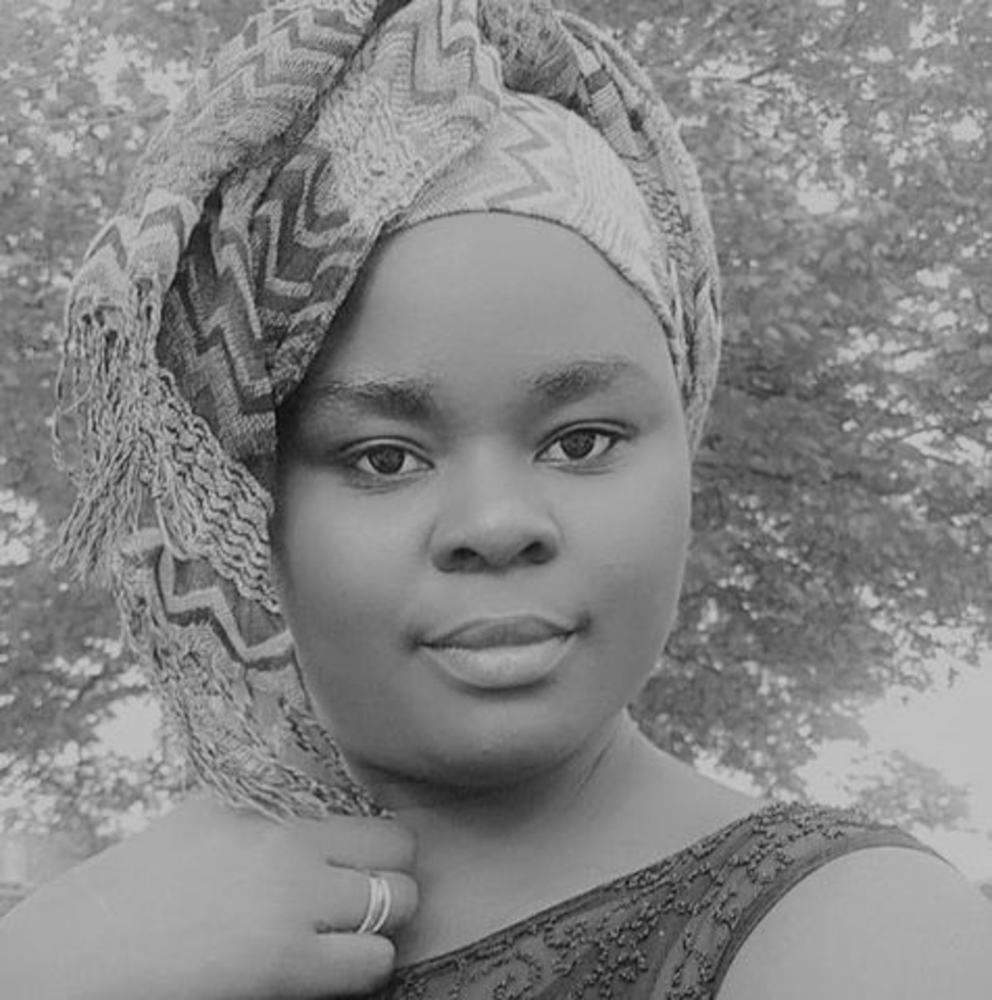 Meet your Posher, Cecile